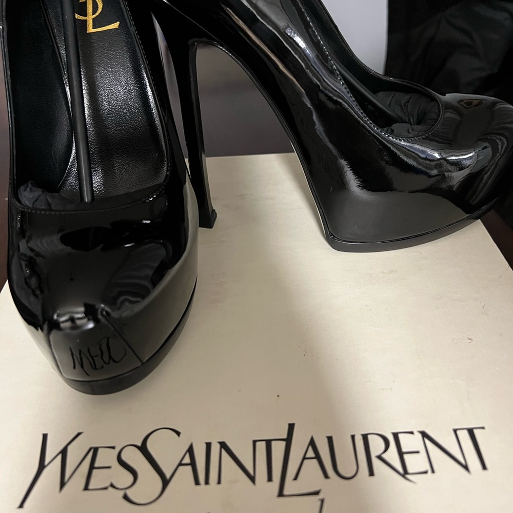 Brand new they where too small for me